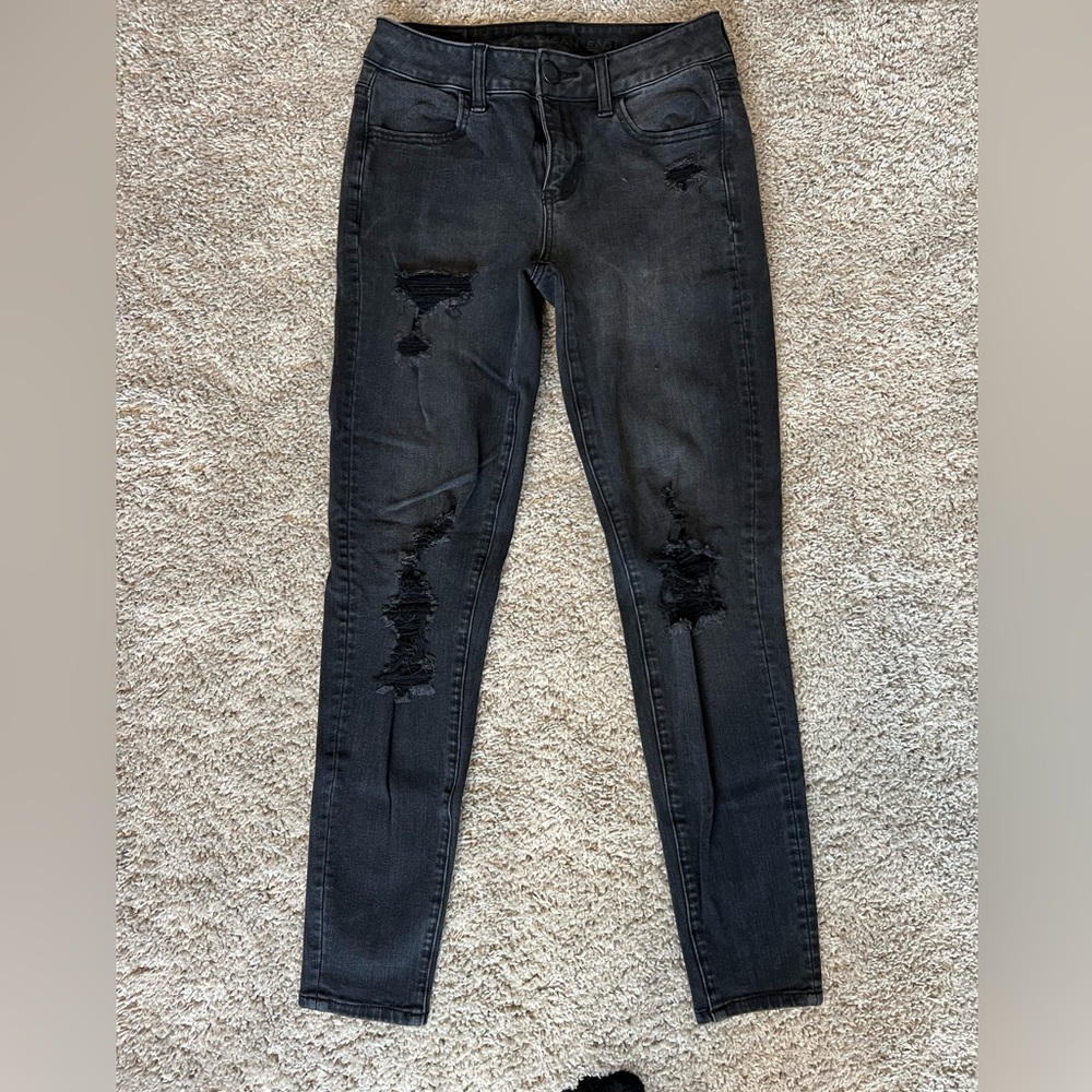 American Eagle. Size 0S. Super Stretch Mid Rise Jeggings.